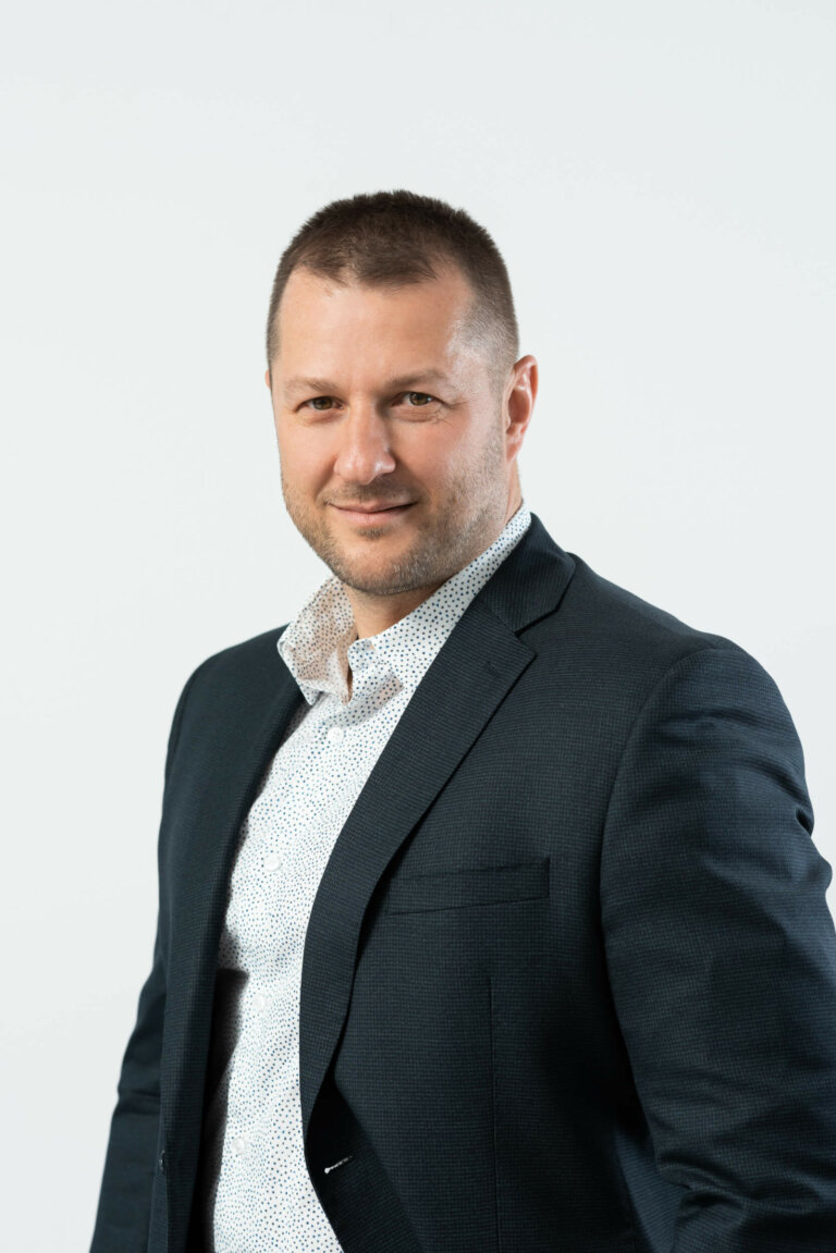 nemocnica-bory.sk_ortopedia jozef almasi1