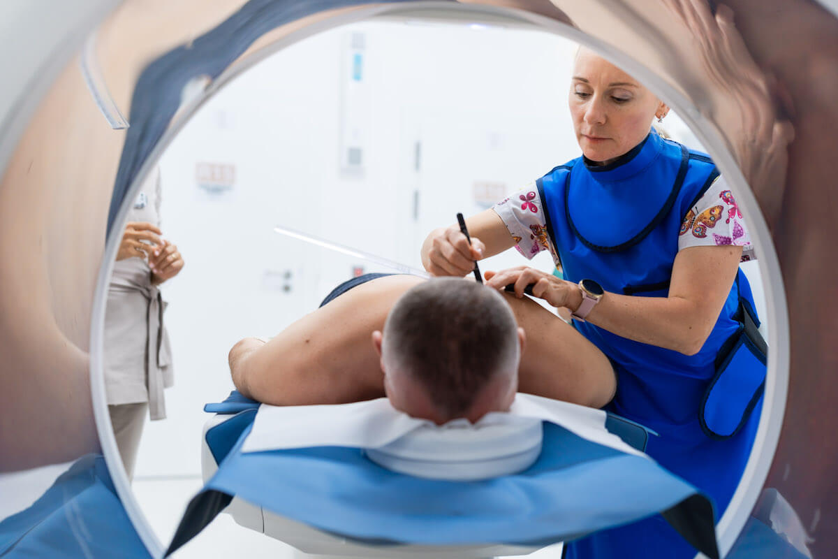 PRT a ozonoterapia pod CT kontrolou