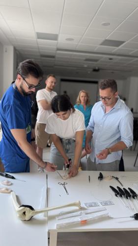 workshop-moderne-rekonstrukcie-ramena-kolena