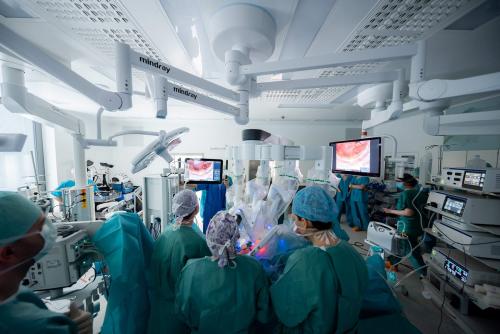 nemocnica-bory.sk-prva-roboticka-operacia-davinci-55